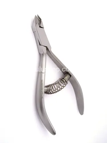 Кусачки для кутикулы Silver Star AT-940 Special