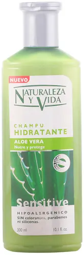 Шампунь Natur Vital увлажняющий с экстрактом Алоэ Вера питает и защищает волосы 300мл